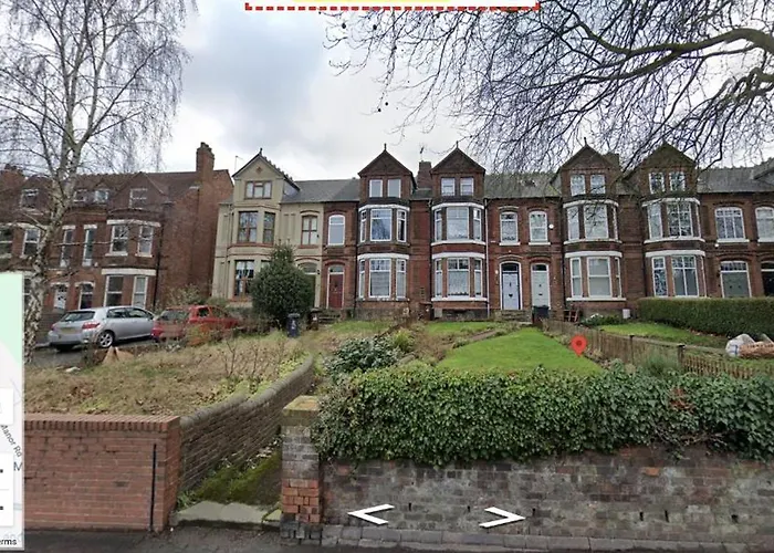 Lovely Bedroom With Shared Kitchen & Bathroom Free Parking